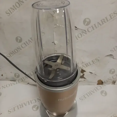 NUTRIBULLET 900W BLENDER CHAMPAGNE MULTI-FUNCTION SMOOTHIE MAKER