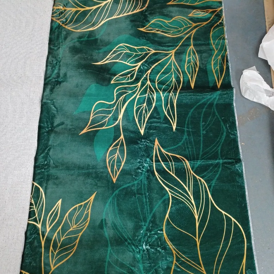 LARGE FLORAL RUG TURQOISE