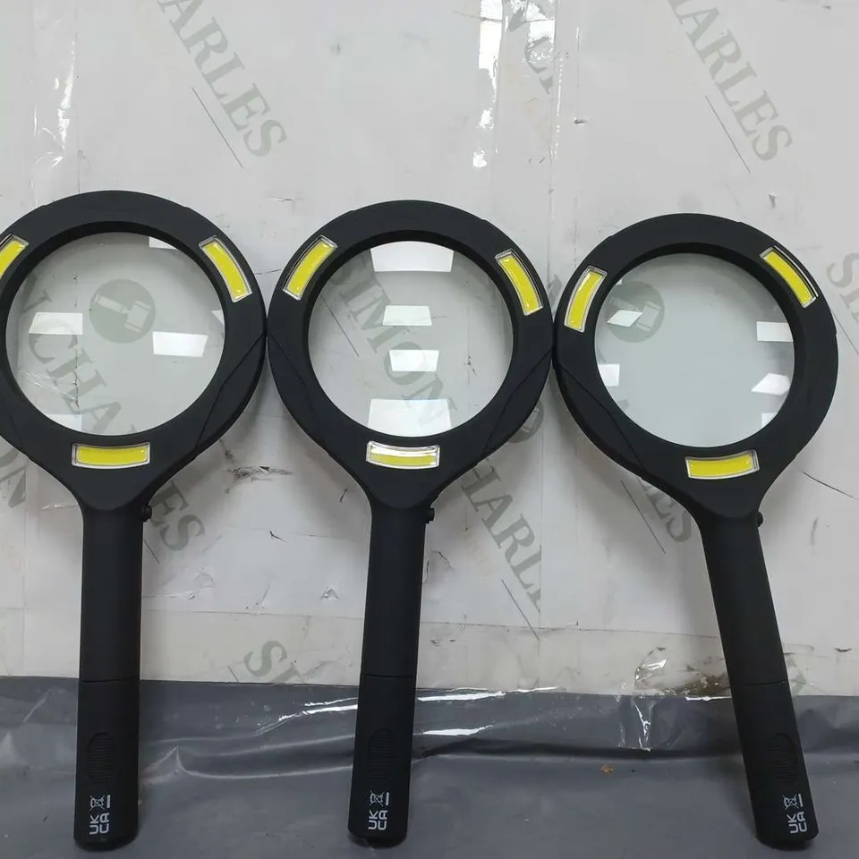 FLIPO SET OF 3 JUMBO COB LED MAGNIFIIERS BLACK