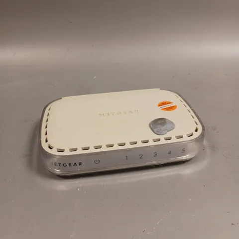 NETGEAR GS605 5 PORT SWITCH