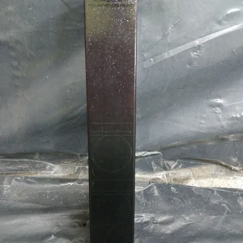 SURRATT SURREAL SKIN FOUNDATION WAND - 01