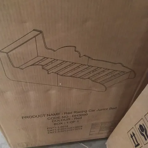 BOXED MCC DIRECT RED RACING CAR JUNIOR BED