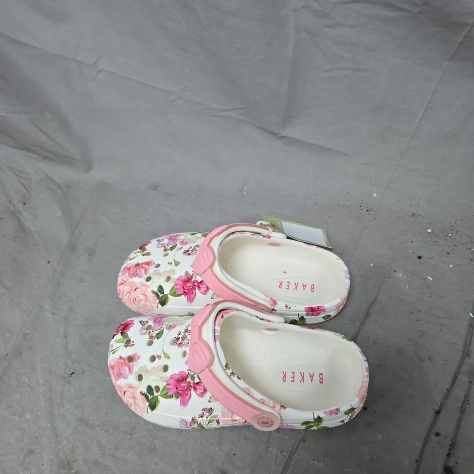 TED BAKER FLORAL SLIP-ON KIDS SHOES – UK4 (EU37)