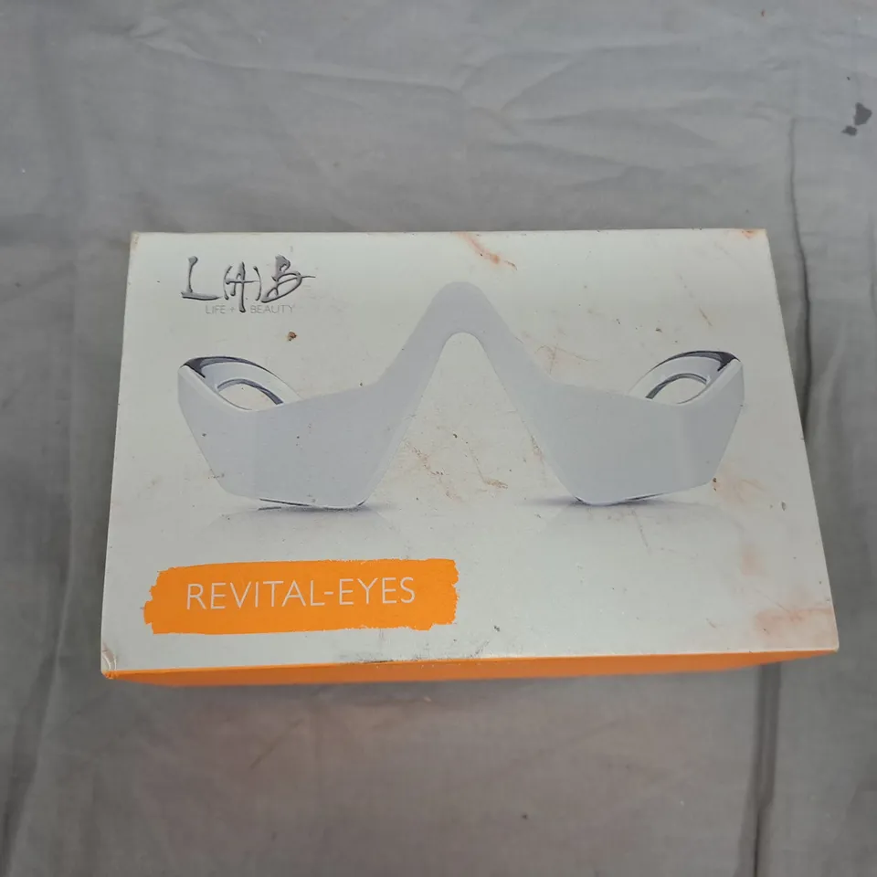REVITAL-EYES EYE MASSAGER – WHITE, BOXED (USB CABLE & CLOTH INCLUDED)