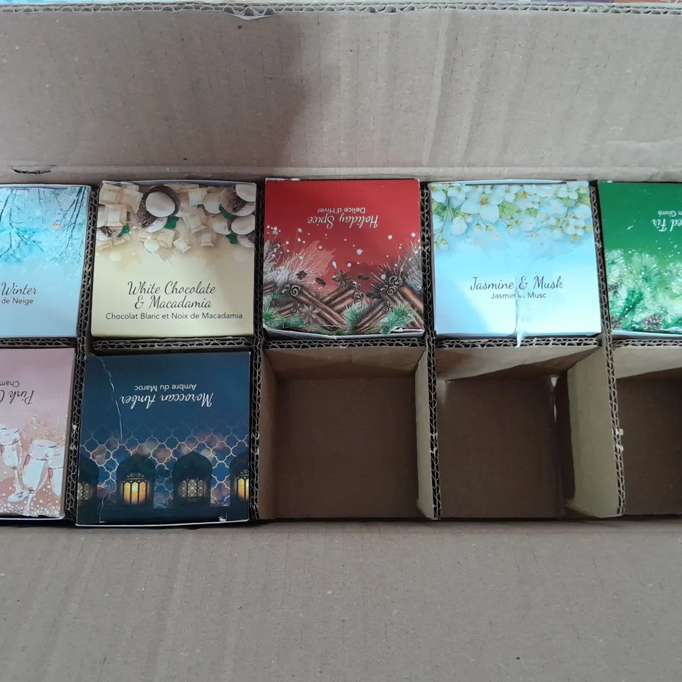 BOX OF 10 PRICES CANDLES 