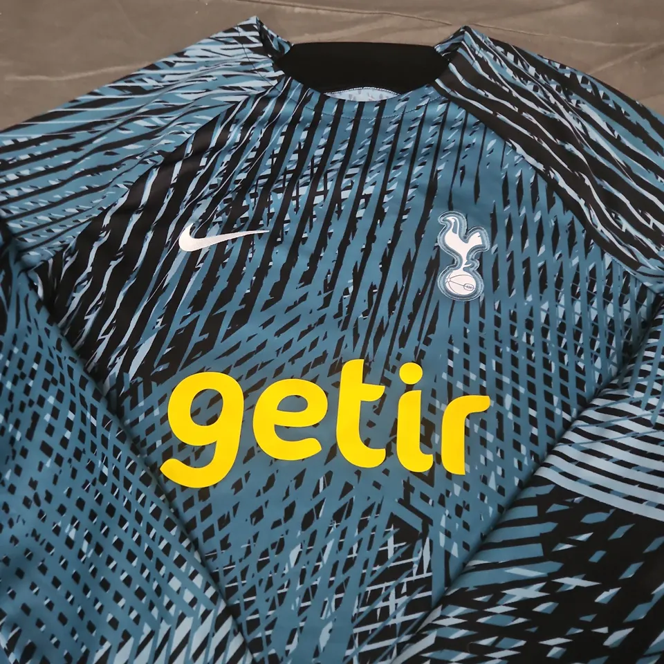 TOTTENHAM HOTSPURS TRAINING TOP - SIZE S