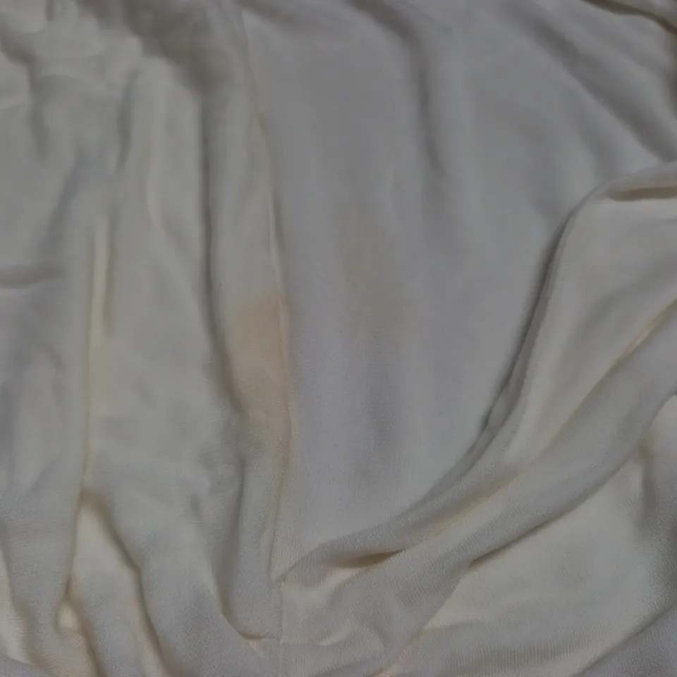 GOMEZ-GRACIA LONDON DESIGNER WHITE DRESS - SIZE UNKNOWN