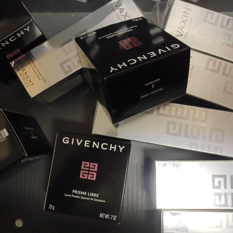 APPROXIMATELY 10 ASSORTED GIVENCHY BEAUTY PRODUCTS TO INCLUDE VAX'IN FOR YOUTH VITAL ENERGY INFUSION MASK AND LOOSE POWDER QUARTET AIR SENSATION #5 SOFT WHITE