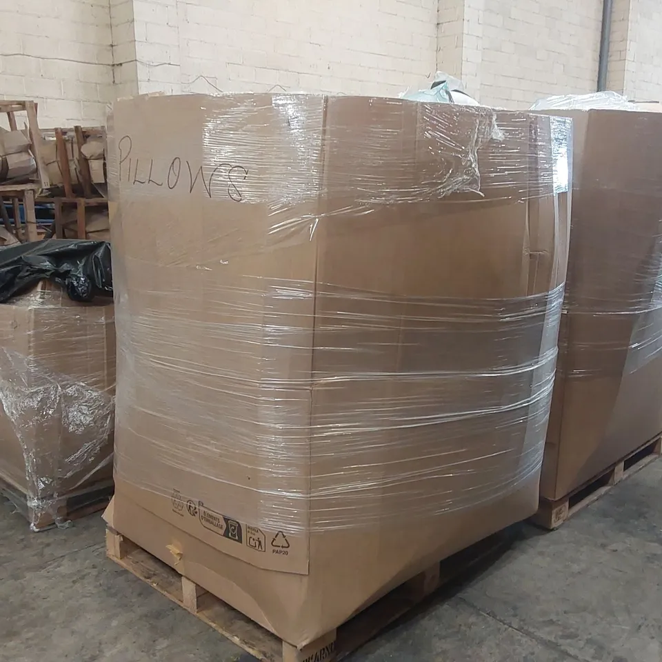 PALLET TO CONTAIN A LARGE ASSORTMENT OF PILLOWS, CUSHIONS AND RELATED PRODUCTS 