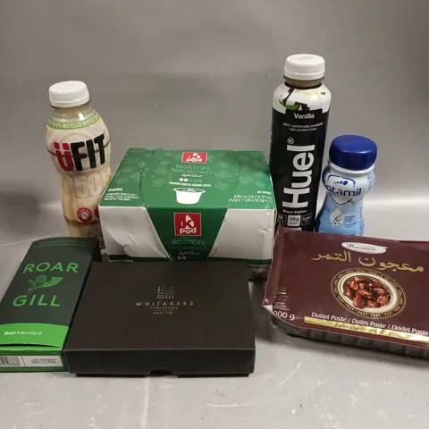 APPROXIMATELY 15 ASSORTED FOOD/DRINK PRODUCTS TO INCLUDE ROAR GILL COFFEE, HUEL MEAL DRINK, DATES PASTE ETC - COLLECTION ONLY