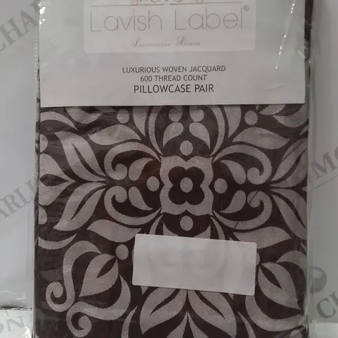 BRAND NEW LAVISH LABEL LUXURIOUS WOVEN JACQUARD PILLOWCASE PAIR