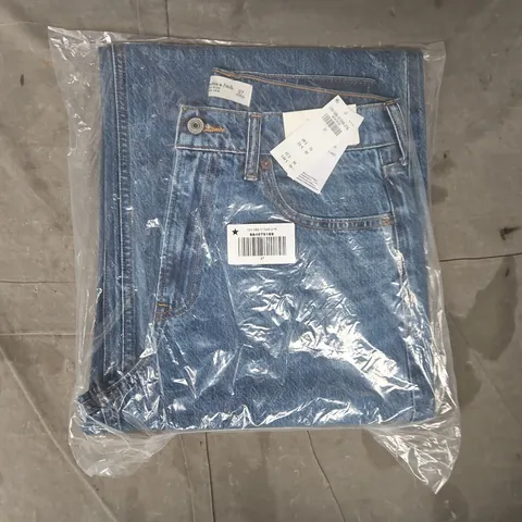 BAGGED ABERCROMBIE & FITCH HIGH-RISE WIDE LEG JEANS IN BLUE SIZE 27