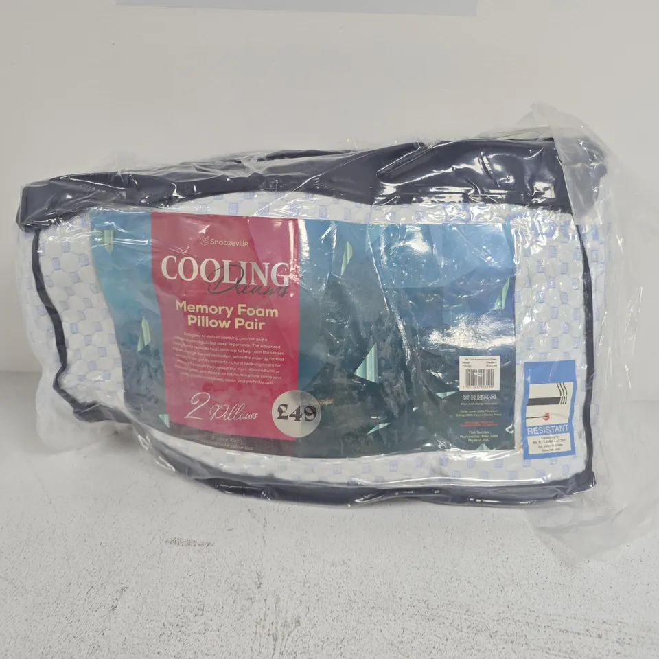 SNOOZEVILLE COOLING DREAMS MEMORY FOAM PILLOW PAIR