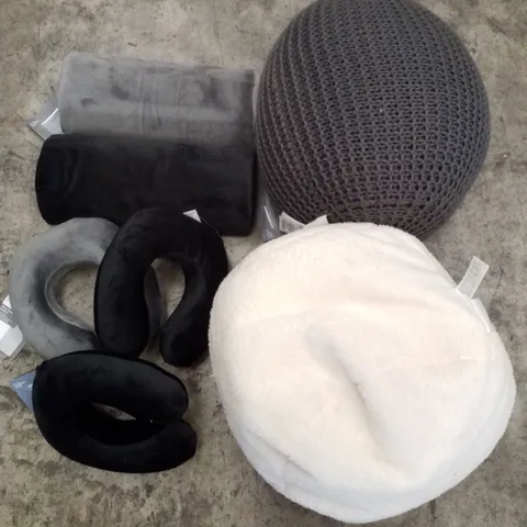 PALLET CONTAINING ASSORTED BEAN BAGS, NECK TRAVEL PILLOWS & LUMBAR SUPPORT PILLOWS