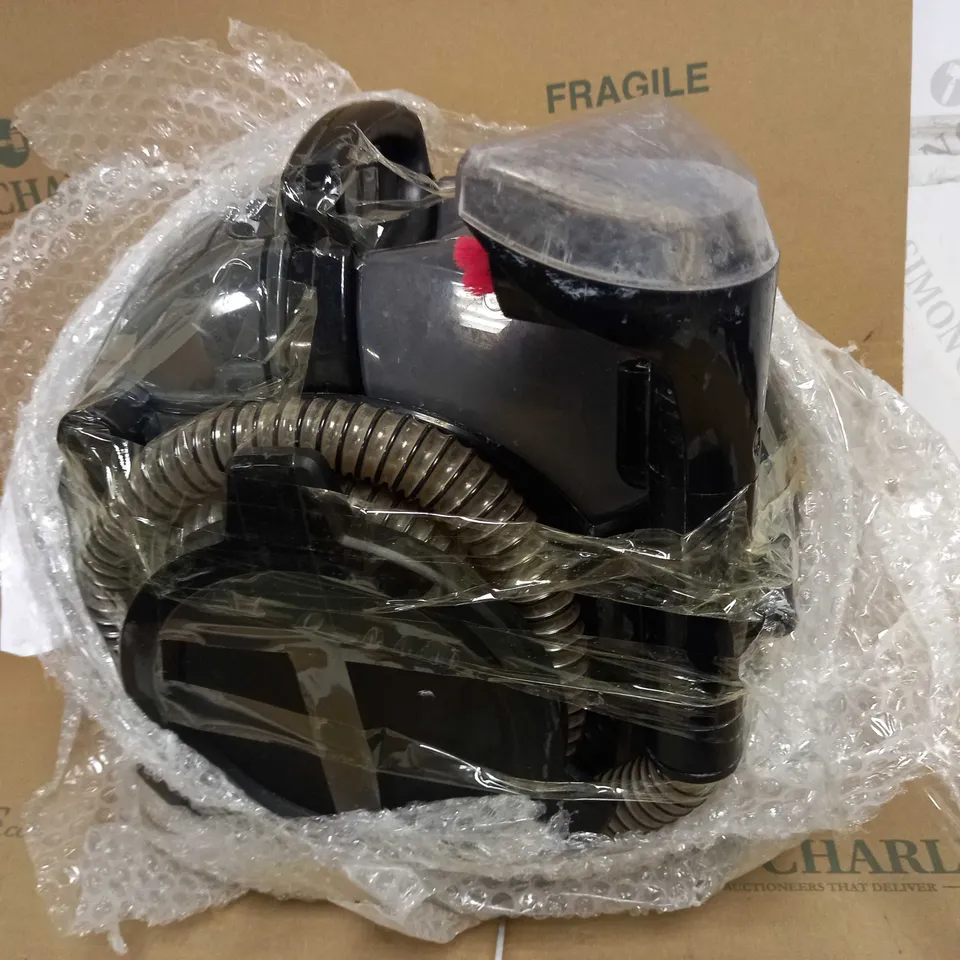 BISSELL SPOT CLEAN PRO PORTABLE CARPET WASHER 