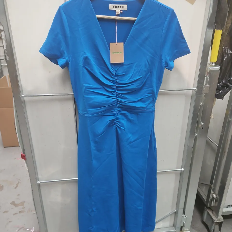 BODEN V-NECK SHORT SLEEVE DRESS IN BLUE - UK 8 P