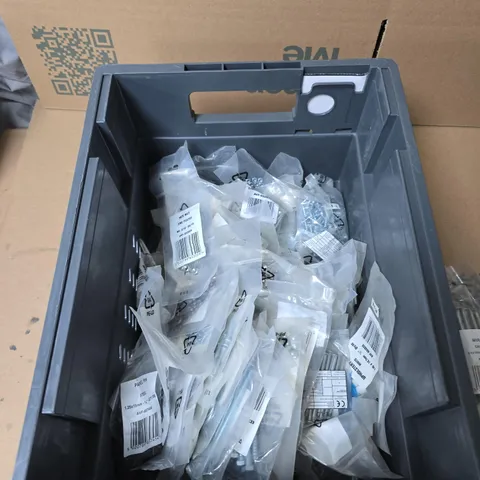 TOTE OF APPROXIMATELY 25 ASSORTED SCREWS/NAILS AND NUTS TO INCLUDE: GALVANIZED WIRE NAILS 