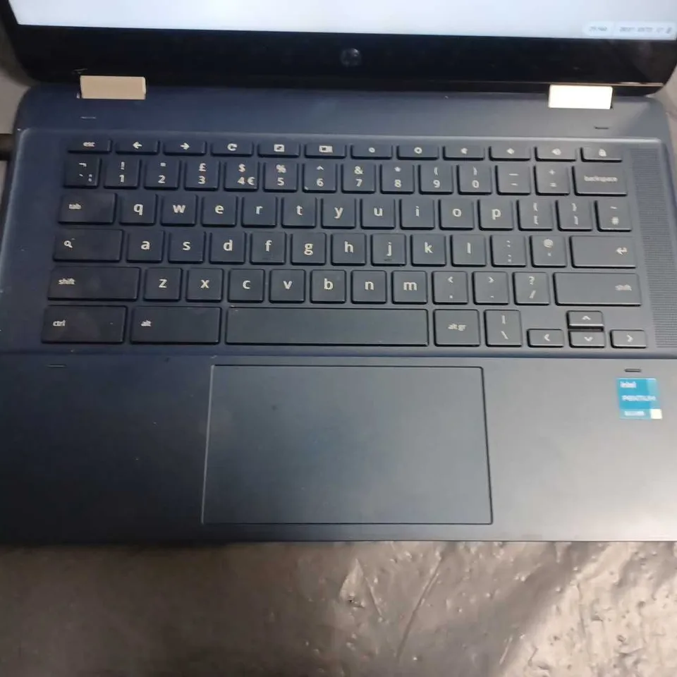 UNBOXED HP INTEL PENTIUM SILVER LAPTOP - AX20INGW