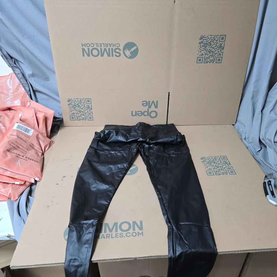 BOX OF APPROXIMATELY 20 ASSORTED CLOTHING ITEMS TO INCLUDE: APRICOT LEATHER LOOK PANTS SIZE S