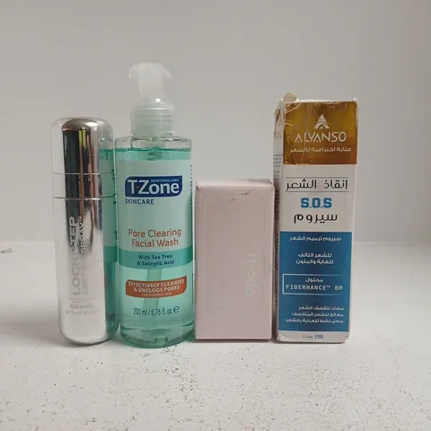 APPROXIMATELY 15 ASSORTED COSMETIC ITEMS INCLUDING VARIOUS MAKES AND BRANDS - COLLECTION ONLY