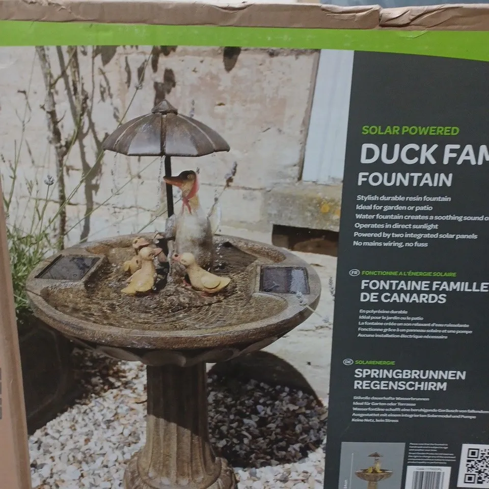 DUCK FAMILY SOLAR ON DEMAND WATER FEATURE RRP £179.99