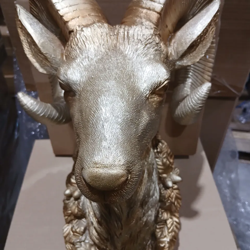 TWO GISELA GRAHAM LONDON DECORATIVE RAM HEAD SCULPTURE