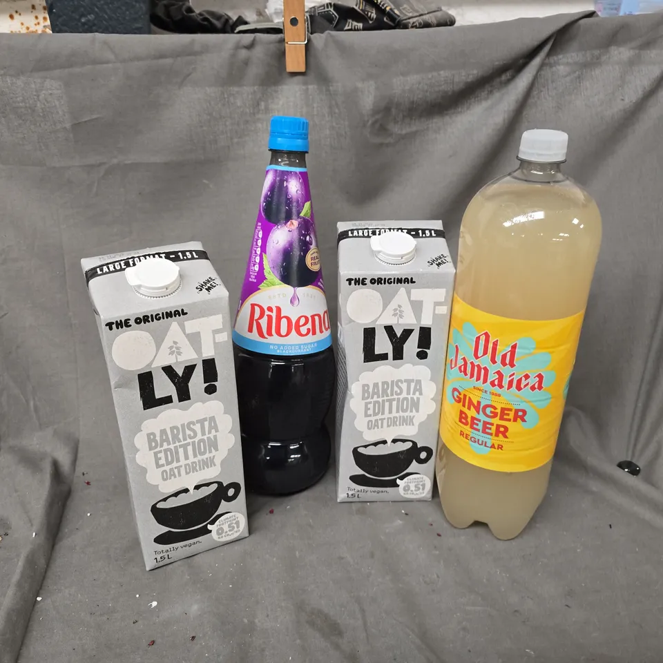 APPROXIMATELY 5 ASSORTED DRINKS TO INCLUDE OATLY BARISTA EDITION, OLD JAMAICA GINGER BEER, ROBINSONS SUMMER FRUITS, ETC - COLLECTION ONLY