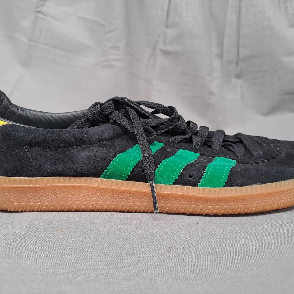 BOXED PAIR OF ADIDAS SHOES IN BLACK/GREEN/YELLOW UK SIZE 10