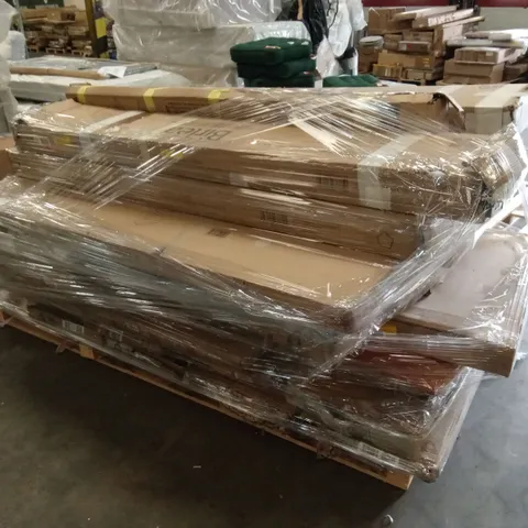 PALLET OF ASSORTED INCOMPLETE DESIGNER FURNITURE AND FURNITURE PARTS