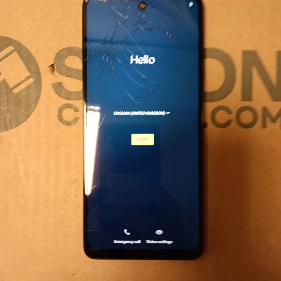 MOTOROLA MOTO G04 IN PURPLE