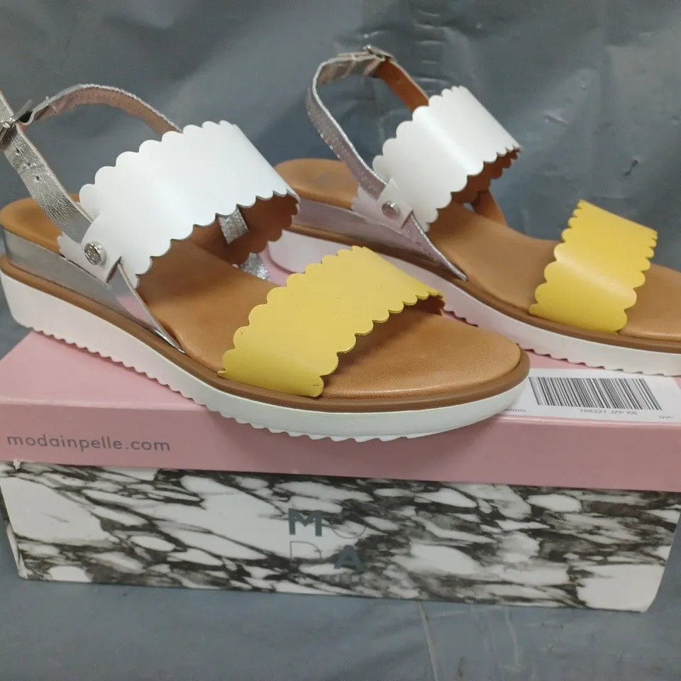 BOXED PAIR OF MODA IN PELLE LOW WEDGE SANDALS IN SILVER/WHITE/YELLOW SIZE 6