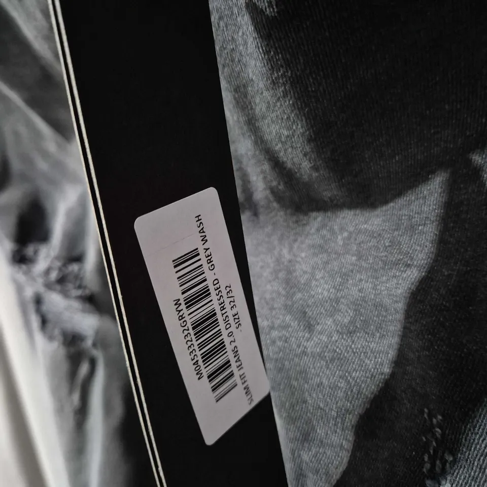 MEN'S DISTRESSED BLACK DENIM JEANS L