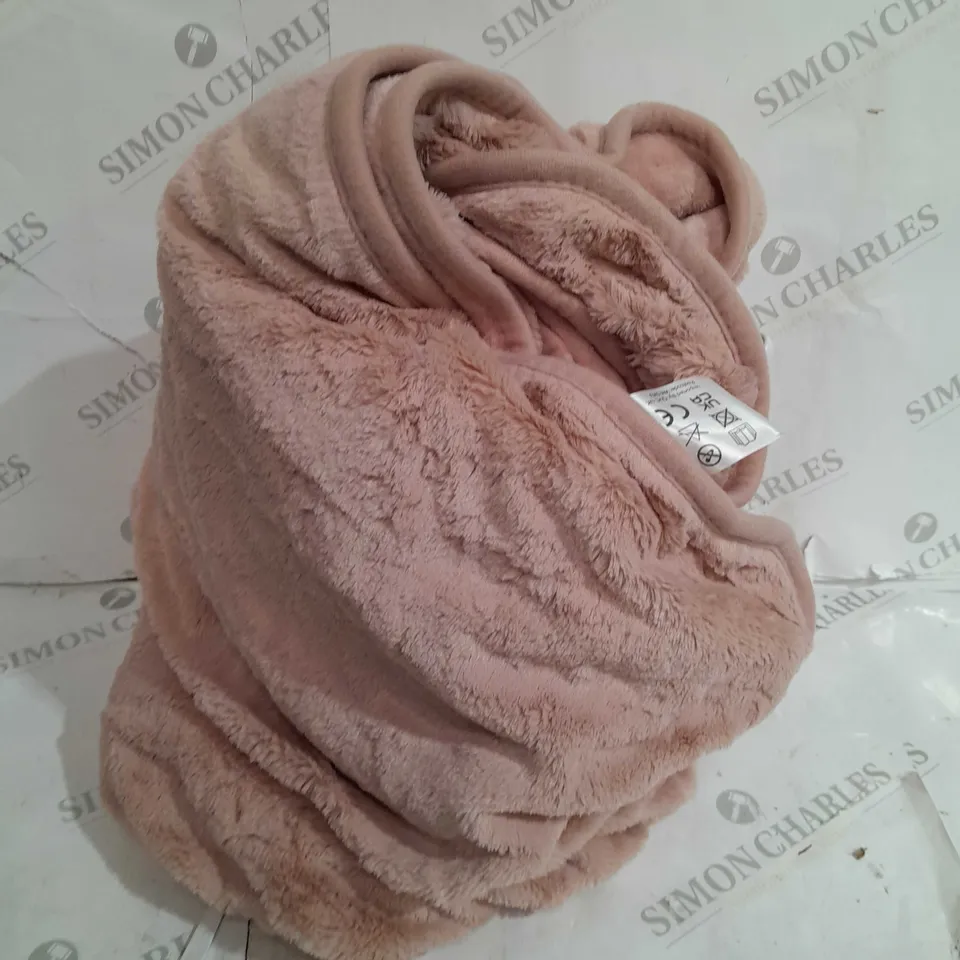 BOXED COZEE HOME HEATED BLANKET IN PINK