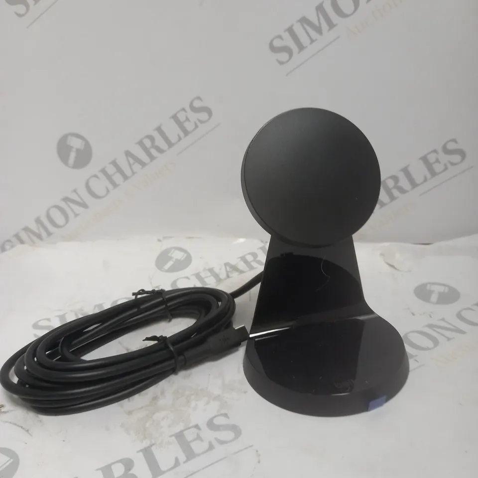 BOXED BELKIN BOOST CHARGE MAGNETIC WIRELESS CHARGING STAND 