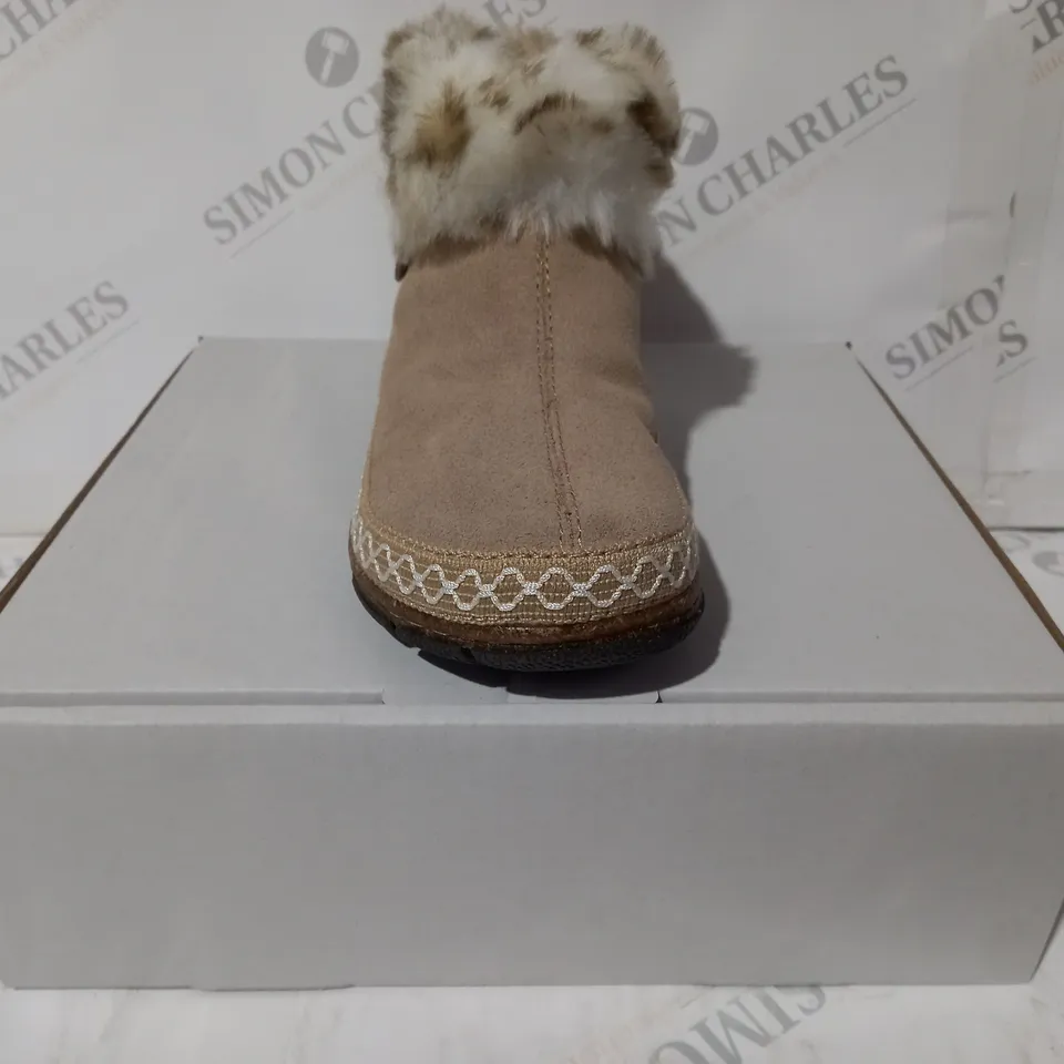 BOXED PAIR OF EARTH ORIGINS EMMALYN BEIGE BOOTIES - SIZE 5