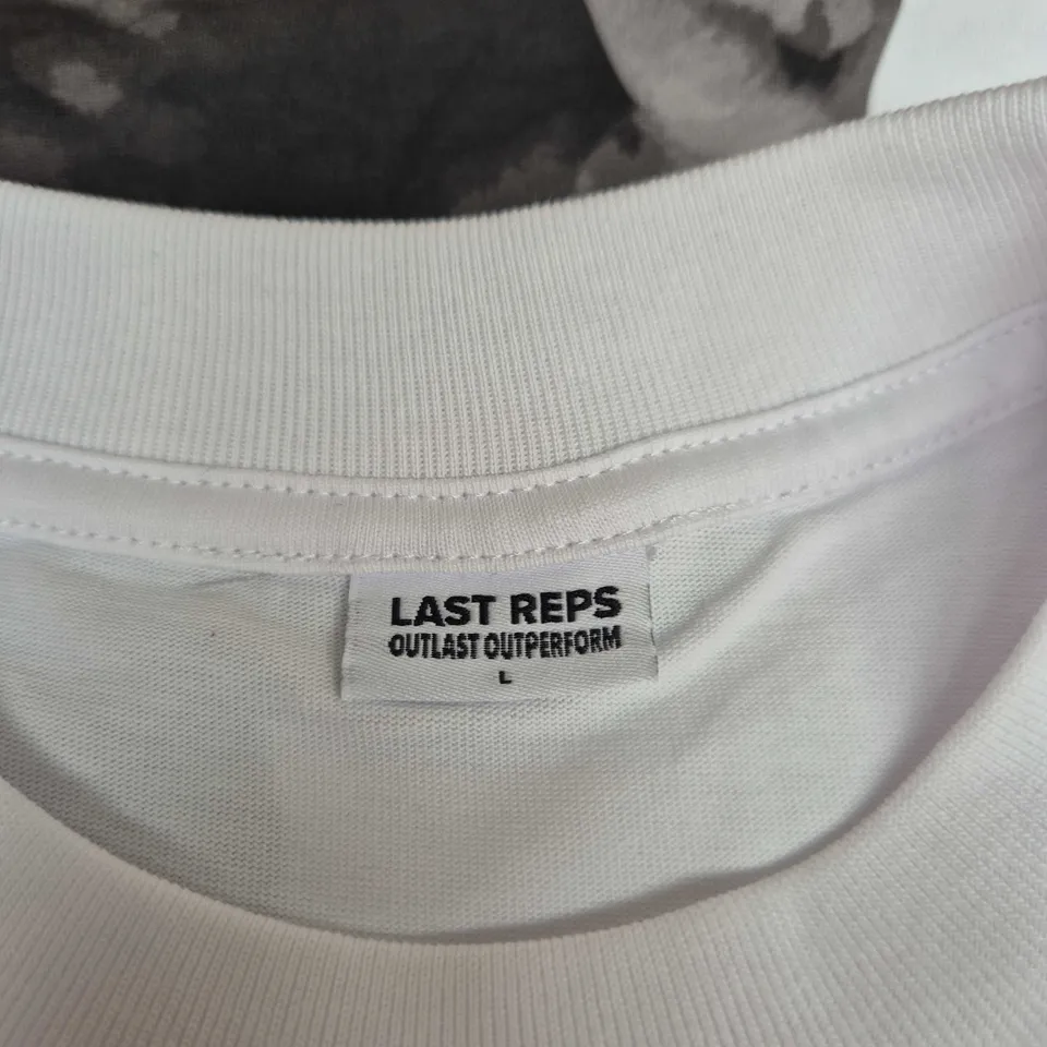 LAST REPS WHITE T-SHIRT - SIZE L