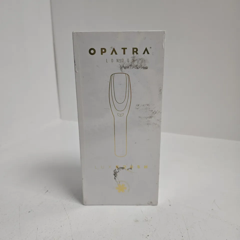 BOXED AND SEALED OPTRA LONDON LUXBRUSH