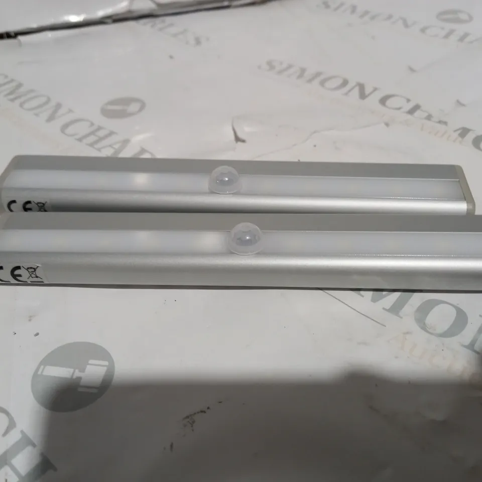 SFIXX BRUSHED ALUMINIUM PIR MOTION SENSOR LIGHTS DUO