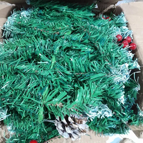 BOXED XMAS GARLAND 2.7 M
