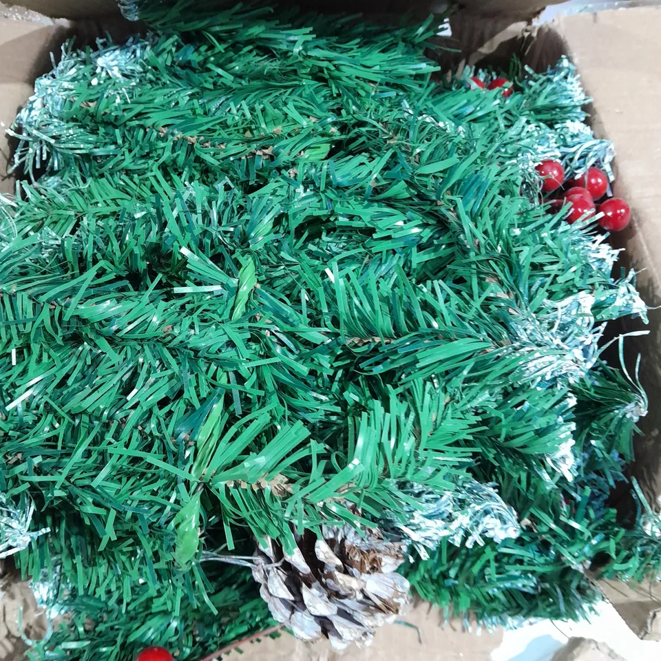 BOXED XMAS GARLAND 2.7 M