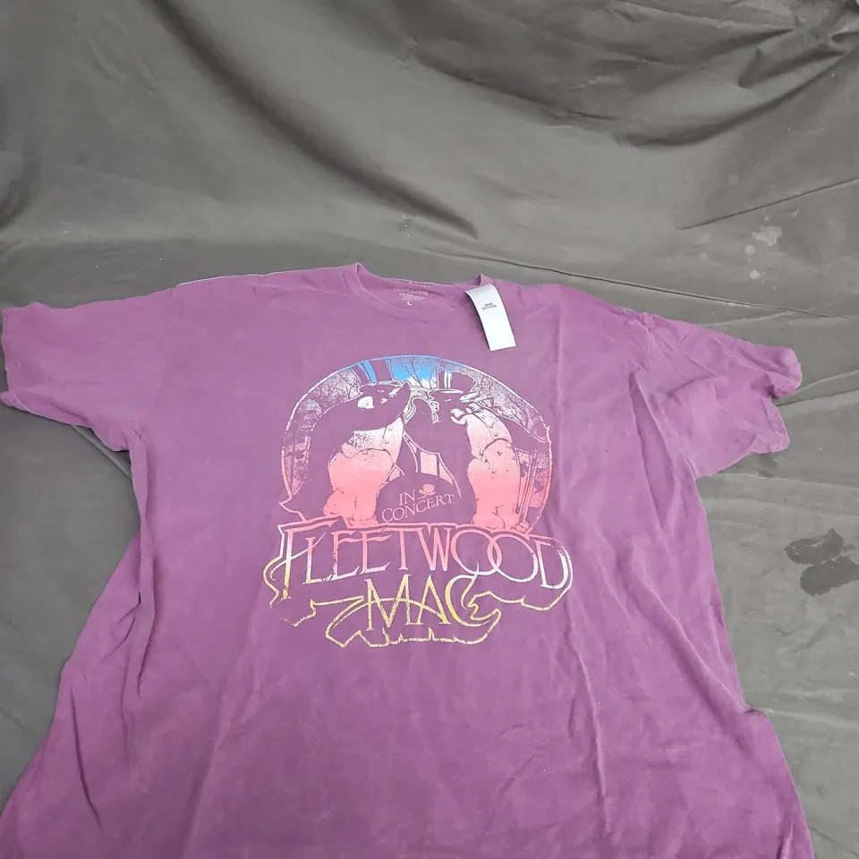URBAN OUTFITTERS FLEETWOOD MAC T-SHIRT IN PURPLE - LARGE