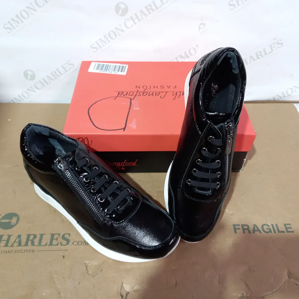 BOXED PAIR OF RUTH LANGSFORD SHOES - SIZE 41