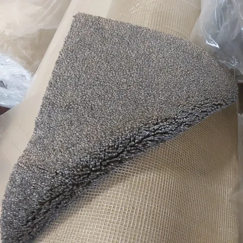 ROLL OF QUALITY CRESCENT GLACIER ICE CARPET - APPROXIMATELY 6 x 4m