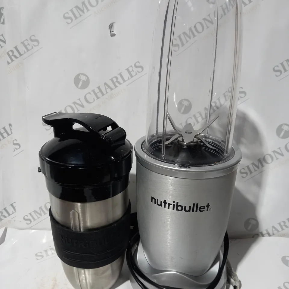 NUTRIBULLET 1200 SERIES BLENDER 