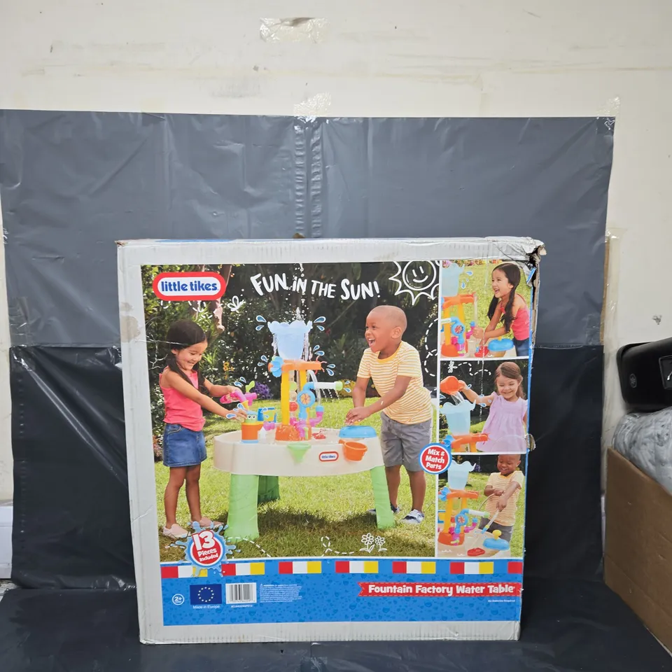 BOXED LITTLE TIKES FOUNTAIN FACTORY WATER TABLE