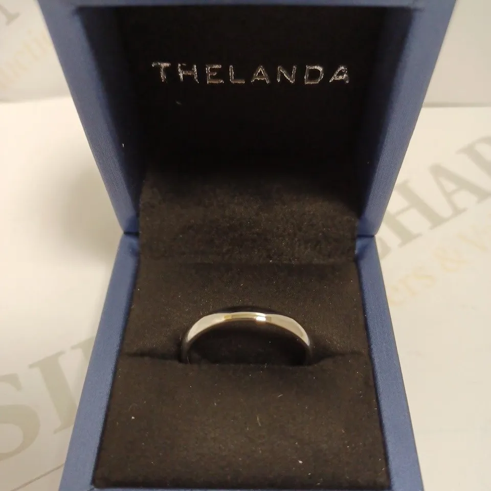 THELANDA SILVER LOOP RING