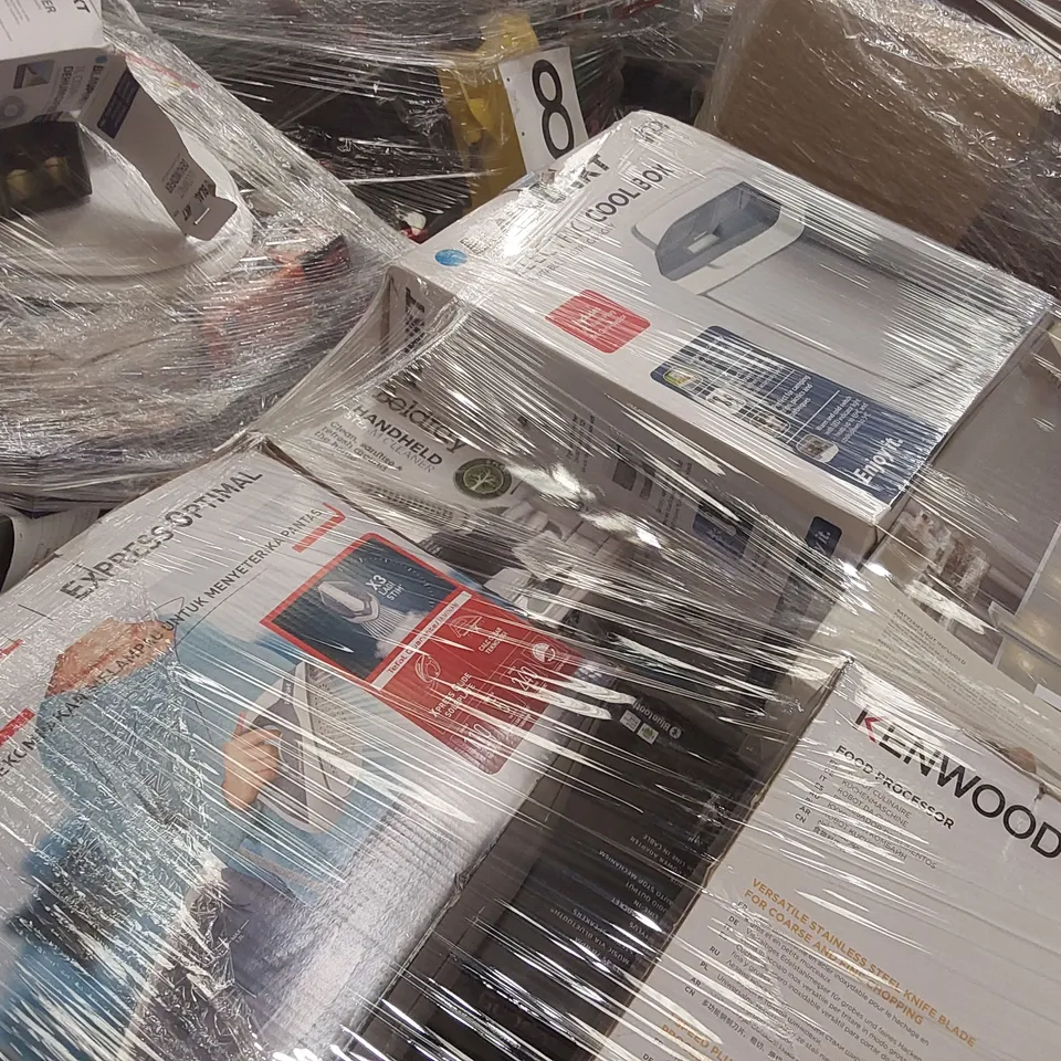 PALLET CONTAINING A LARGE ASSORTMENT OF UNCHECKED ELECTRICAL PRODUCTS INCLUDING: VACUUM CLEANERS, LAVA LAMP, TEFAL IRON, ELECTRIC COOL BOX ECT