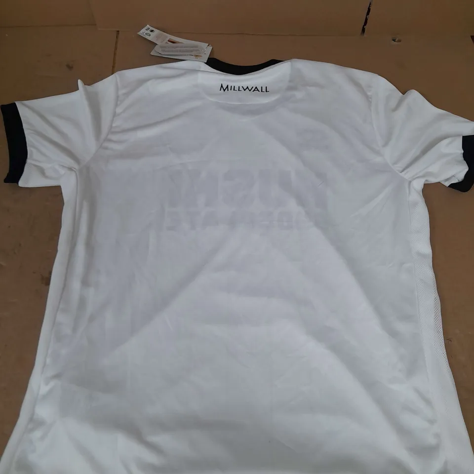 SIGNED MILLWALL FC AWAY SHIRT SIZE M