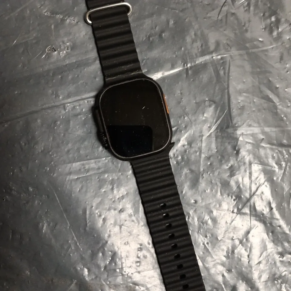 WATCH ULTRA SMARTWATCH - MODEL UNSPECIFIED 