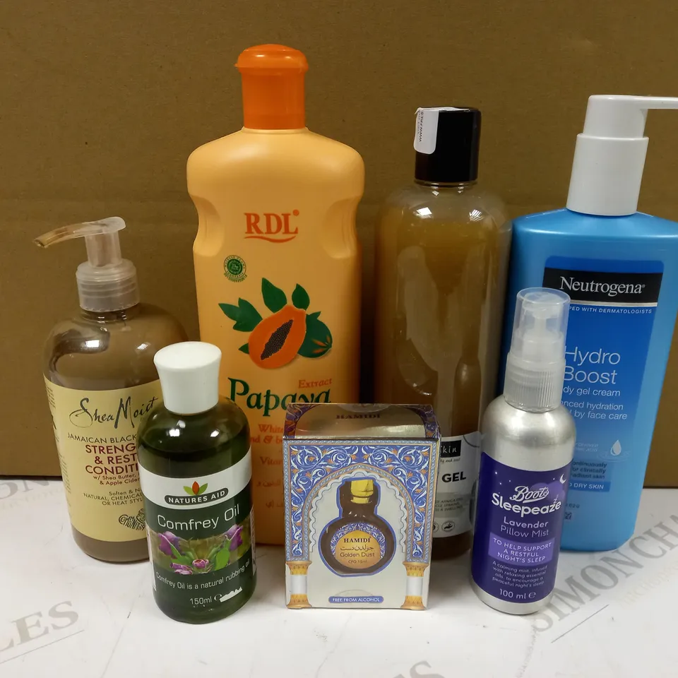 BOX OF APPROX 15 COSMETIC ITEMS TO INCLUDE FRESH SKIN ARNICA GEL, NATURES AID COMFREY OIL, HAMIDI GOLDEN DUST